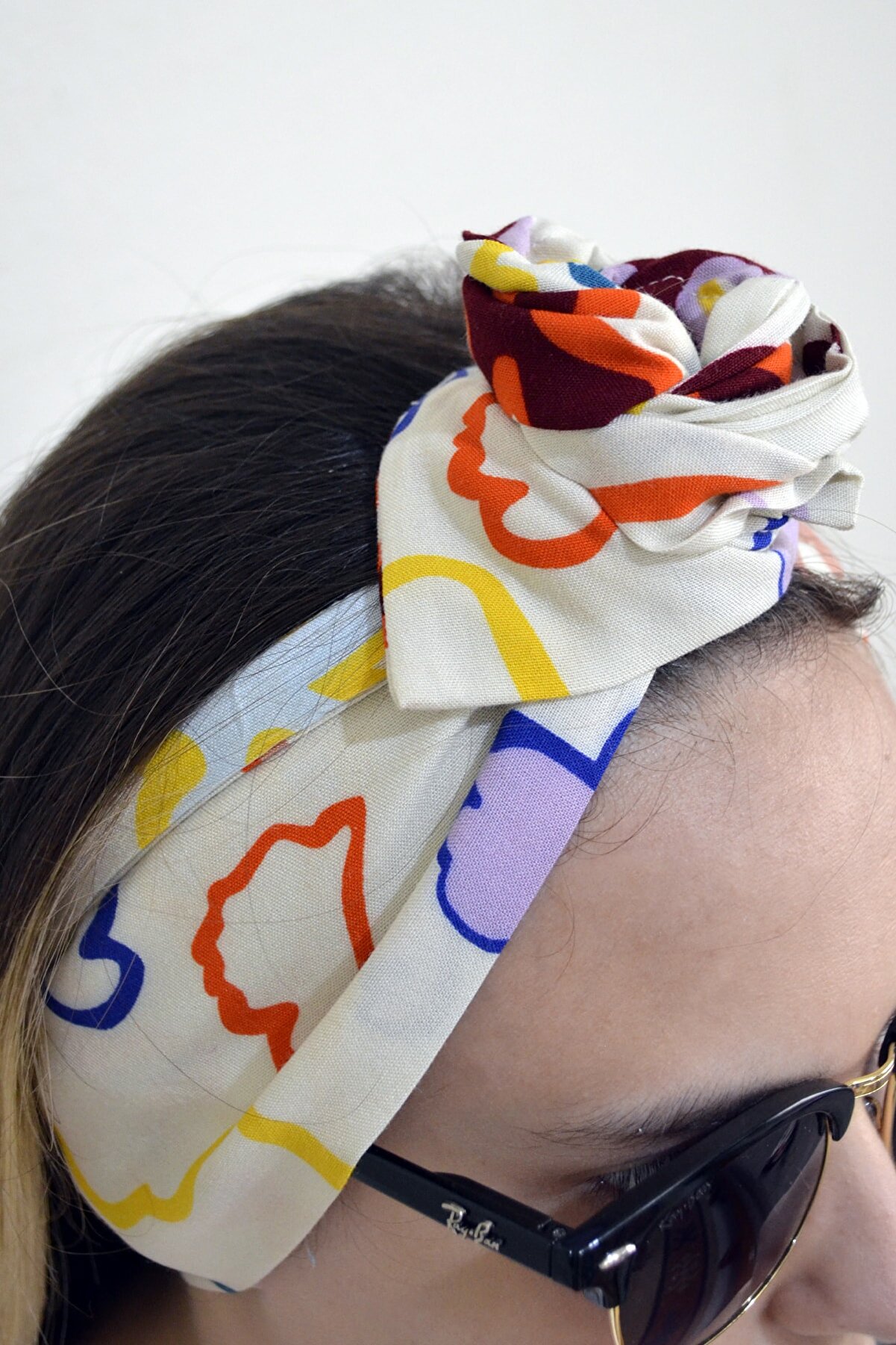 Telli Saç Bandanası - White Patterned - Görsel 2